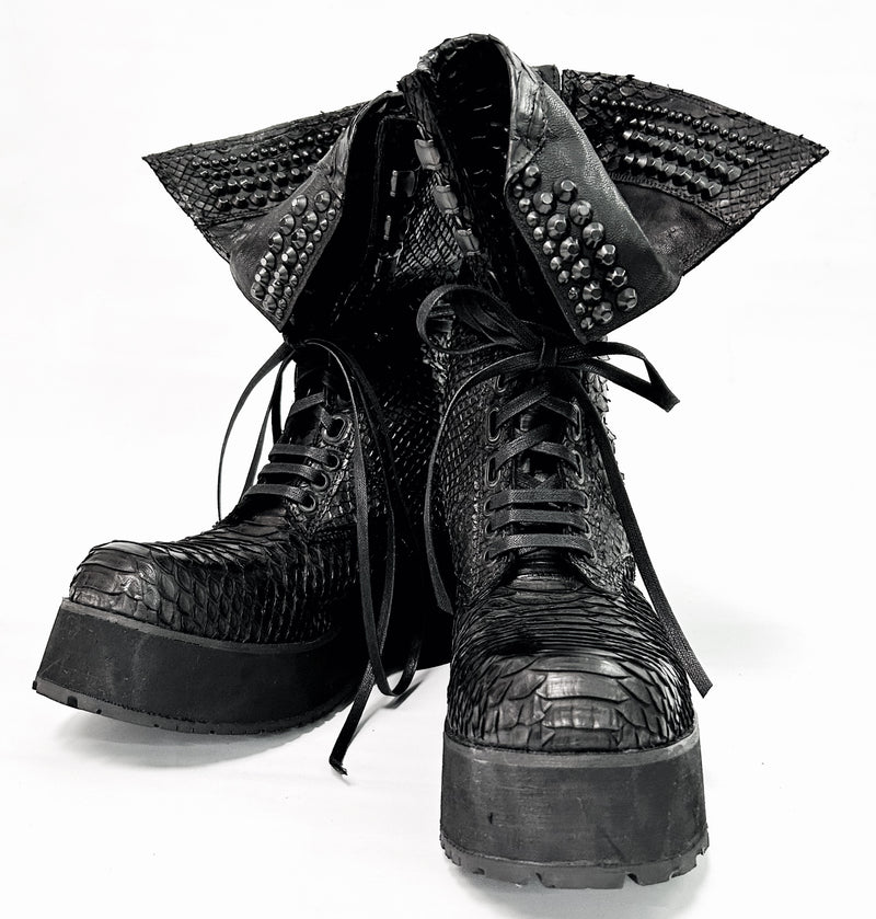 2501-BO06 Chrome Platform Boots/ SPC