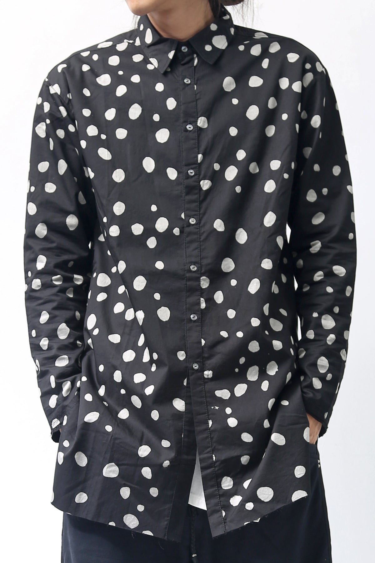 1902-SH01 Polka Dot Long Shirt Black