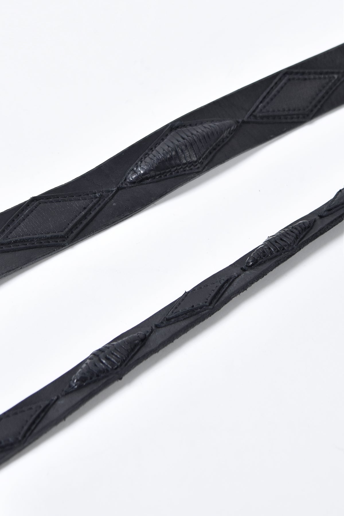 2002-BT02 BTS-Domino