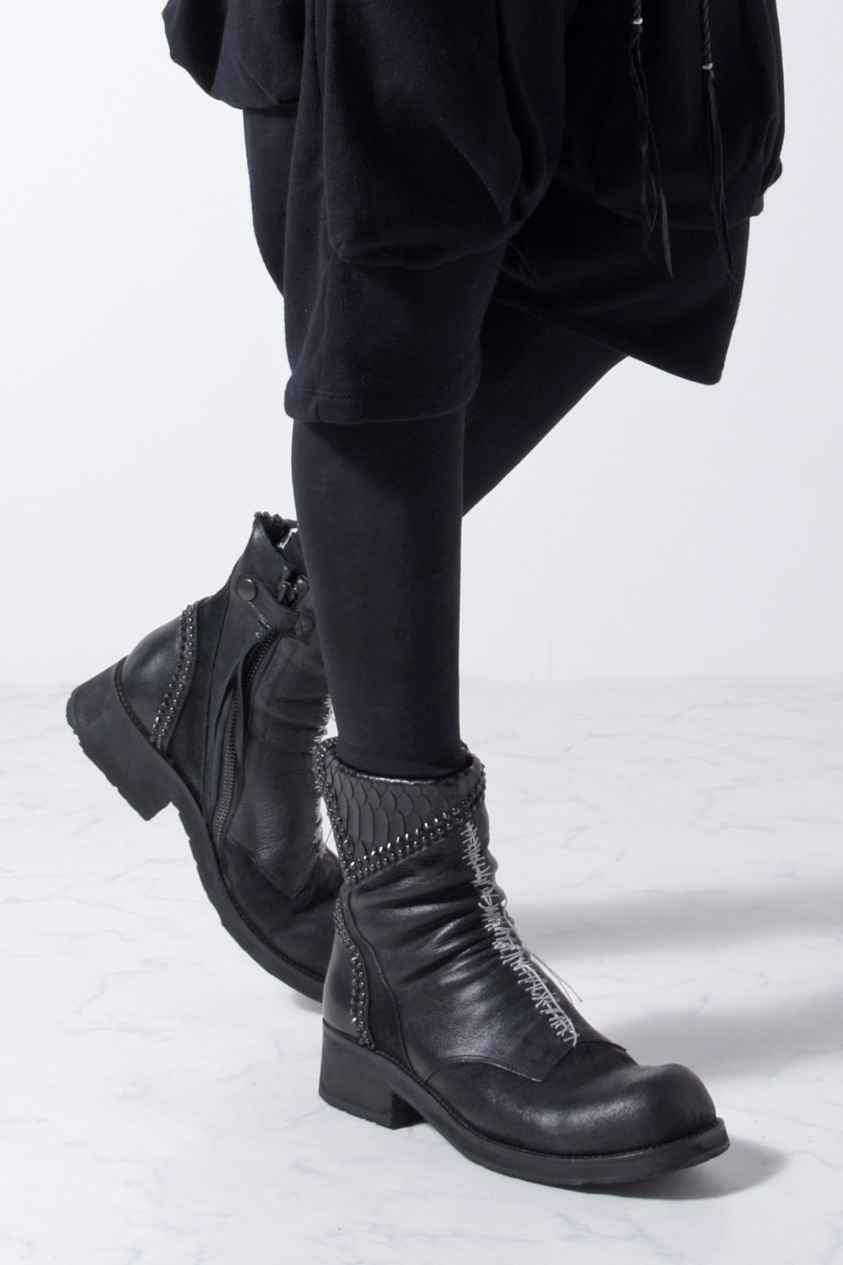 2202-PT09 Hand Stitch Print Leggings -Men's-