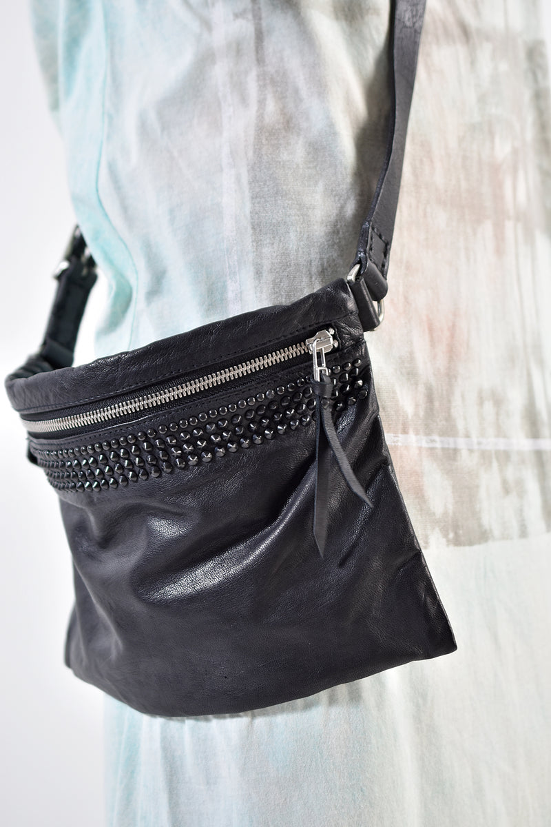 1902-BG05 Stingray Square Pouch