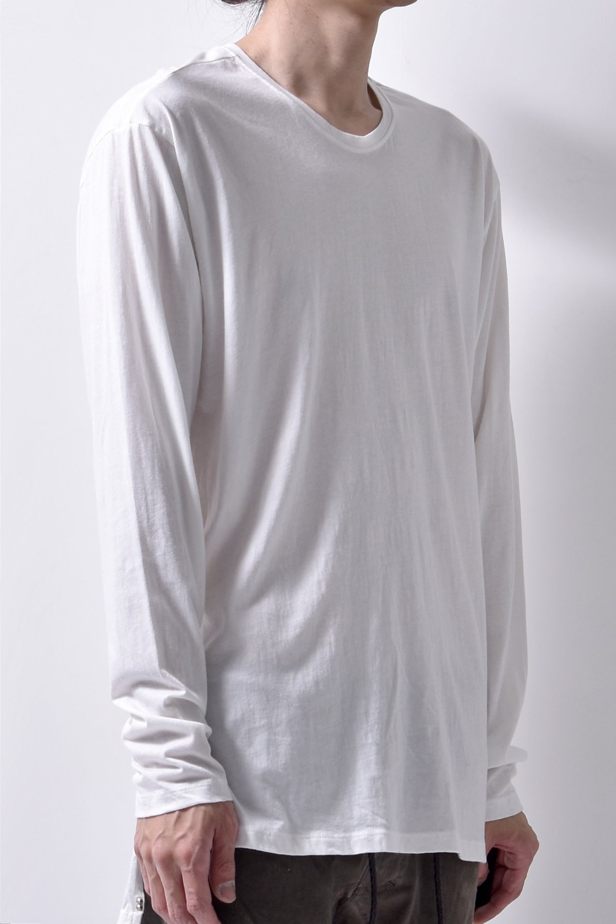 2102-CT01/LS World's End 04 / LS White