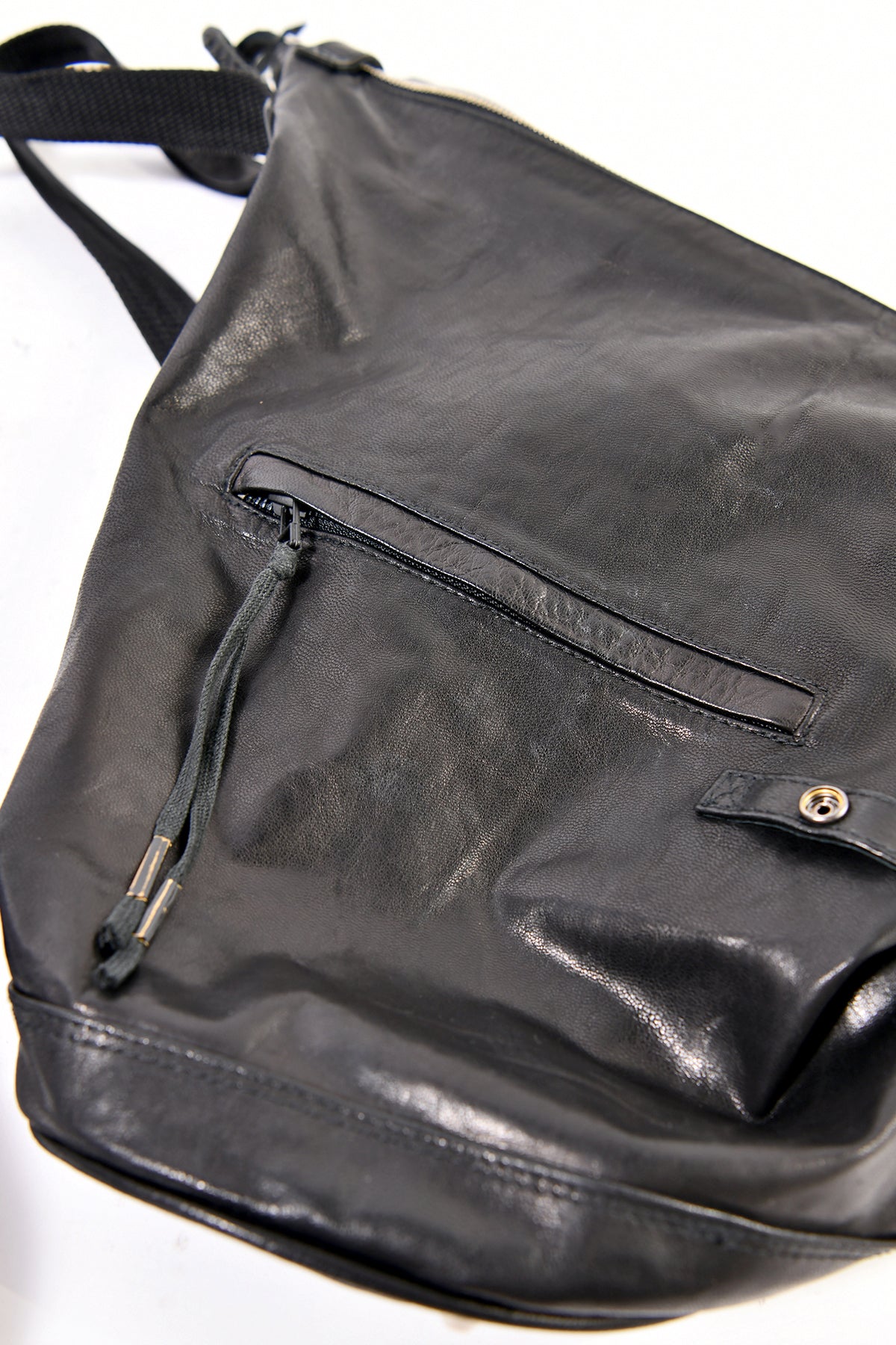 2102-BG01 Bismuth Triangle Backpack