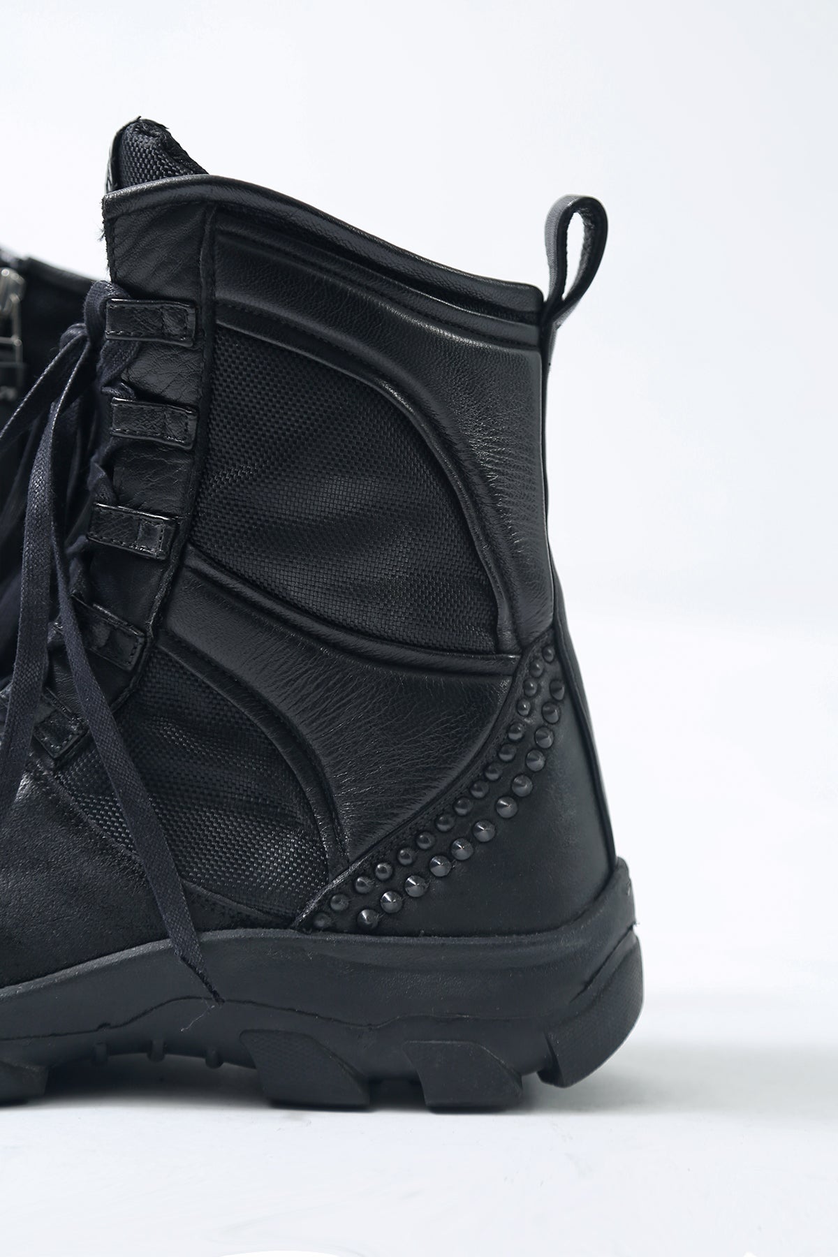 KMRii ケムリ Black Metal Sneaker 03B ブラック メタル スニーカー