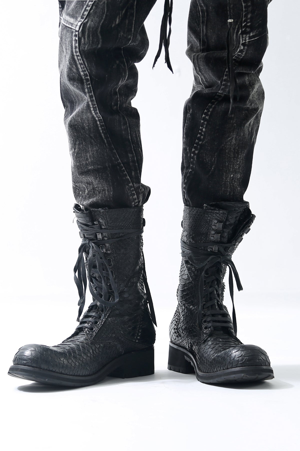 2501-BO07 Chrome Boots 10/ SPC