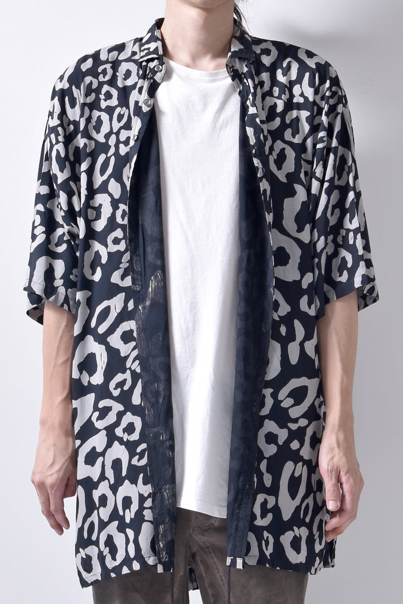 2101-SH07 Leopard Lazy Shirt
