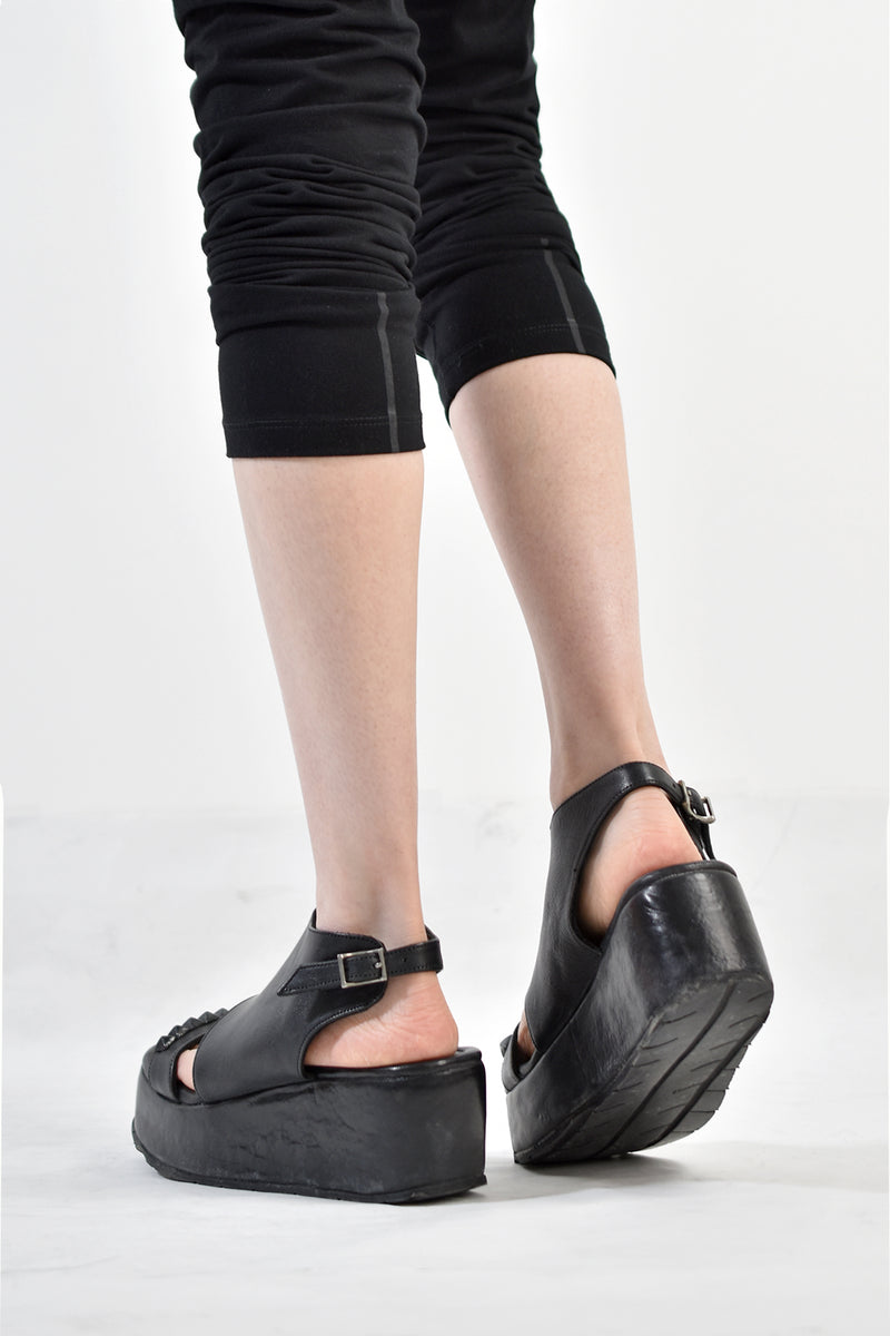 1801-BO04L Black Metal Sandal PMD