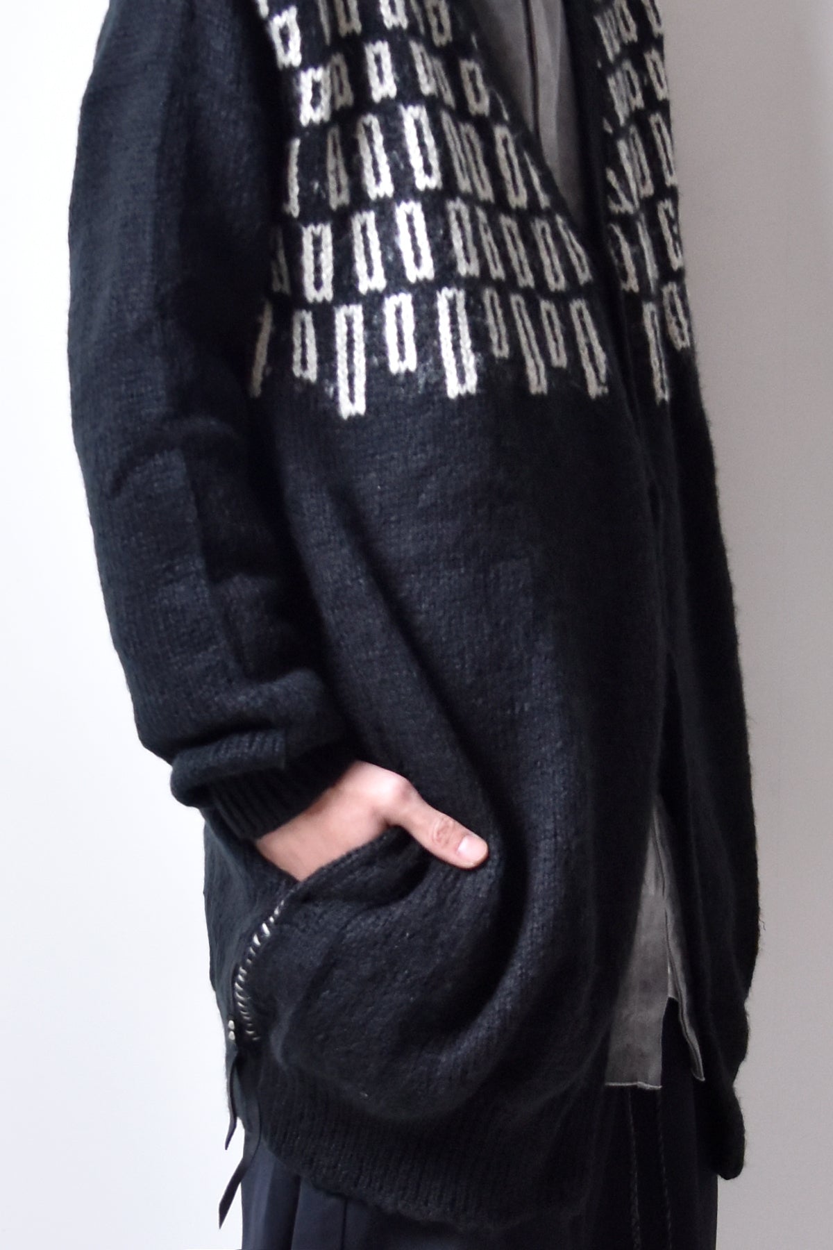 1902-KT03 Monolith Mohair Long CD