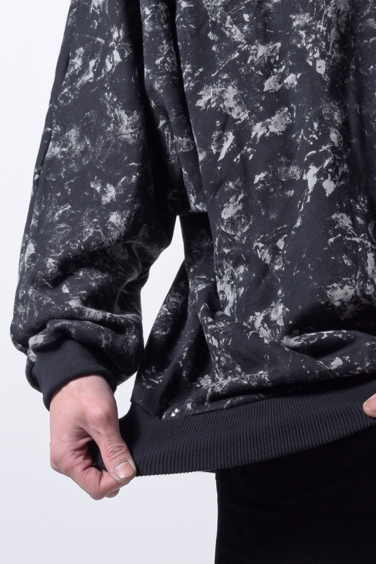 2202-TP05 Flake Discharged Dolman Top