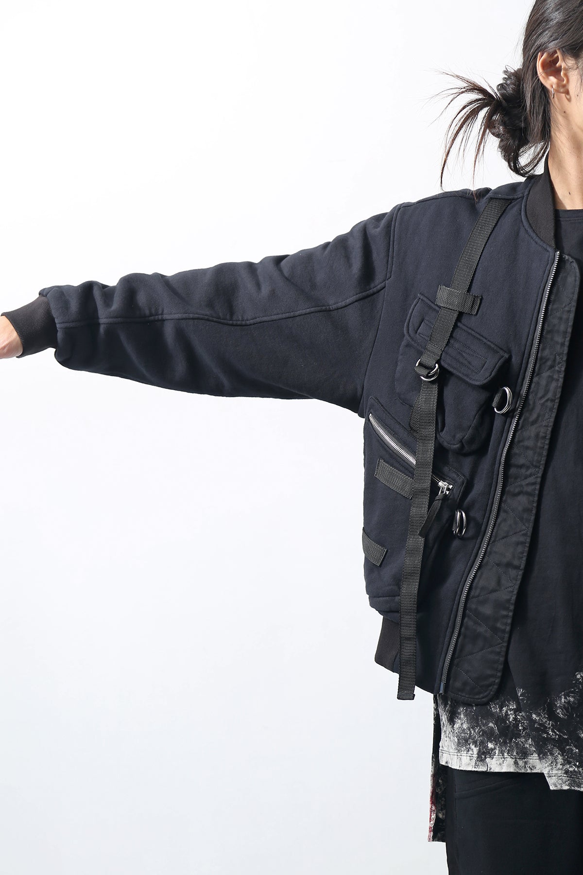 1902-JK06 Parachute Over Blouson Black
