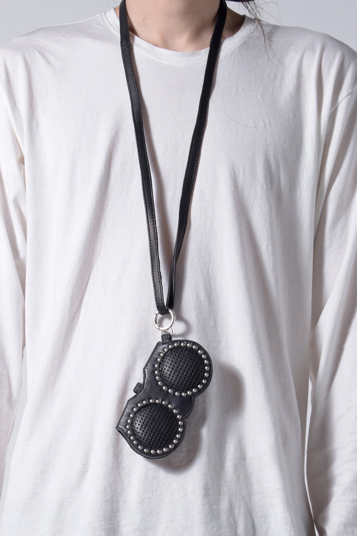 2202-AC01 Drop Shades 01