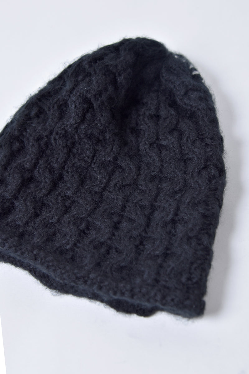 2002-KT05 Cable Mohair Beanie 02 Black