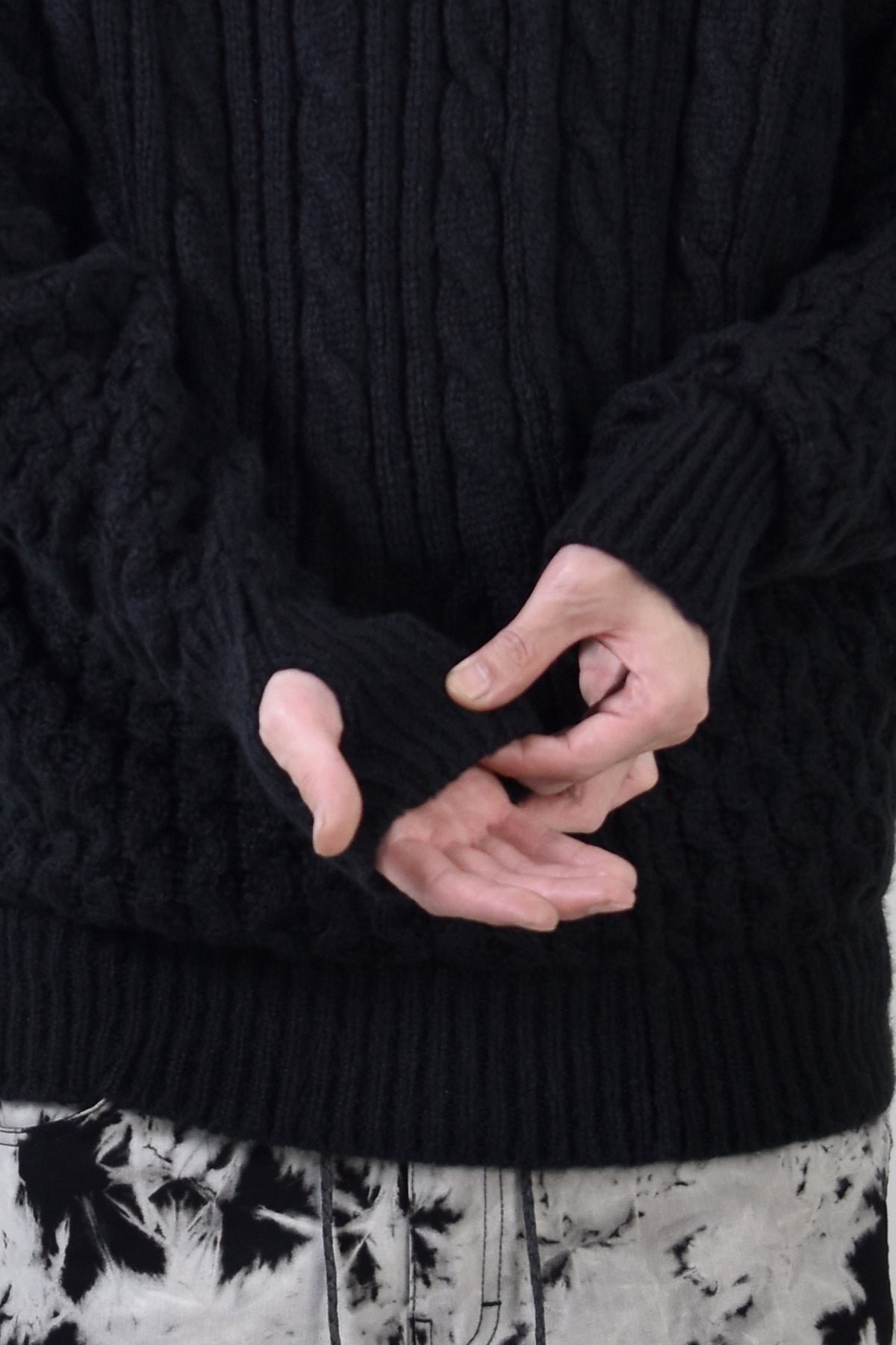 2002-KT01 Cable Combi Mohair Pullover Black