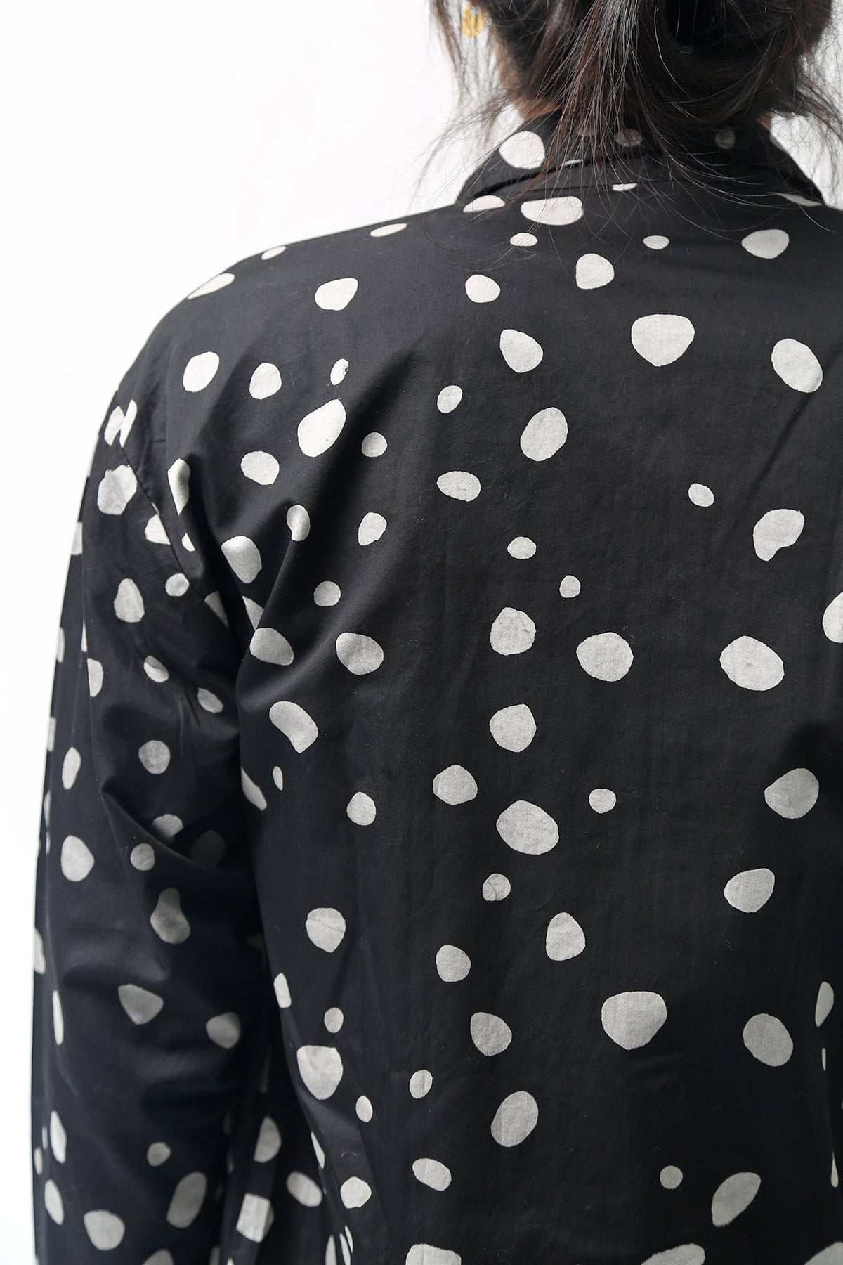 1902-SH01 Polka Dot Long Shirt Black
