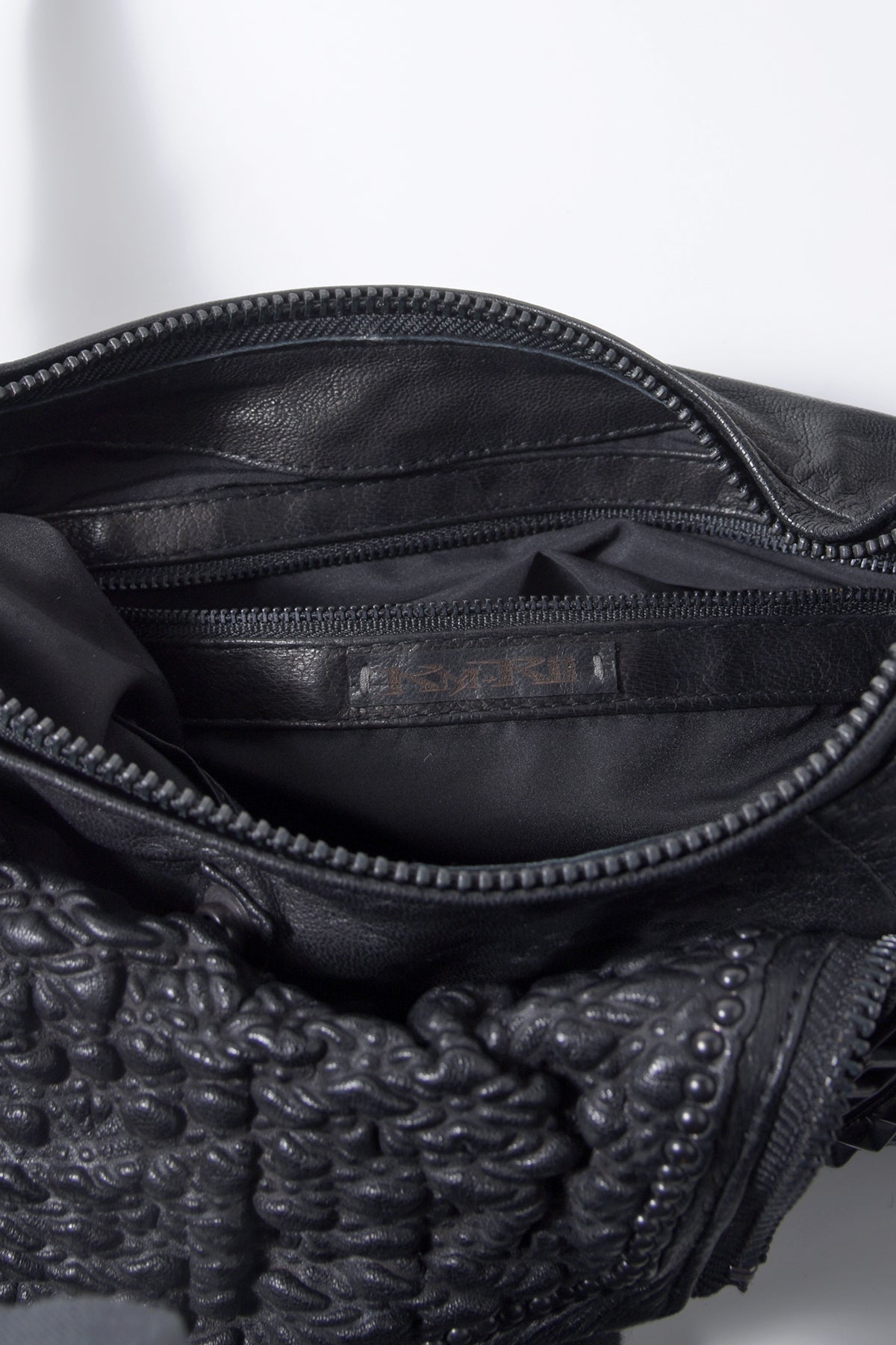 2201-BG05 KB-Shoulder / Mutant