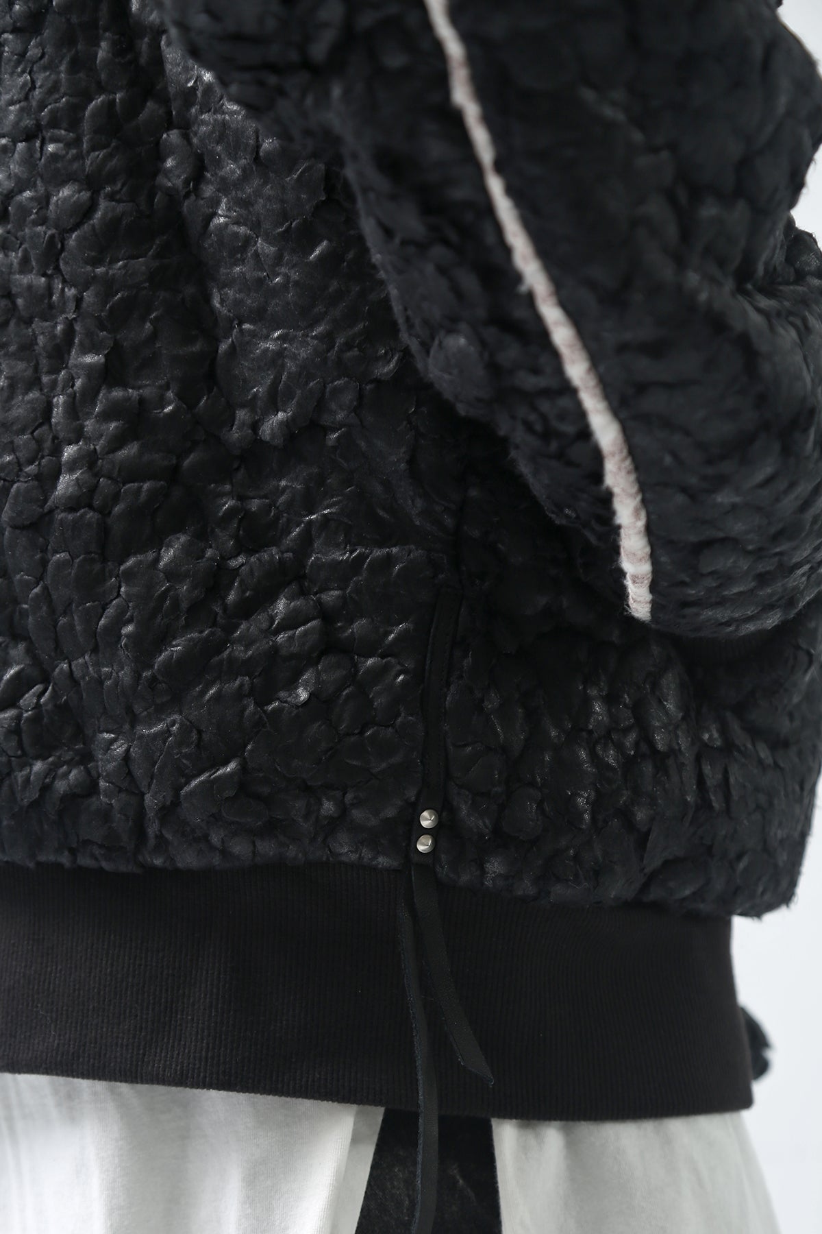 1902-JK04B Coating Boa JKT 02