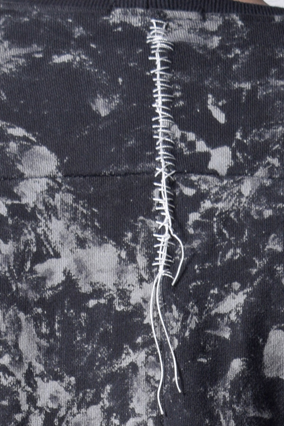 2202-TP04 Flake Discharged Side Shirring Top