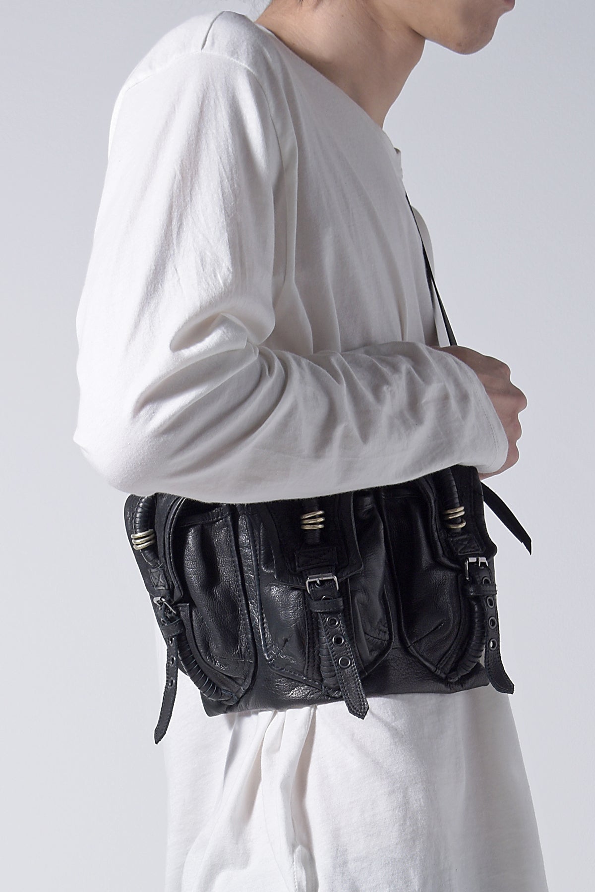 2202-BG06 Chrome Square Pouch