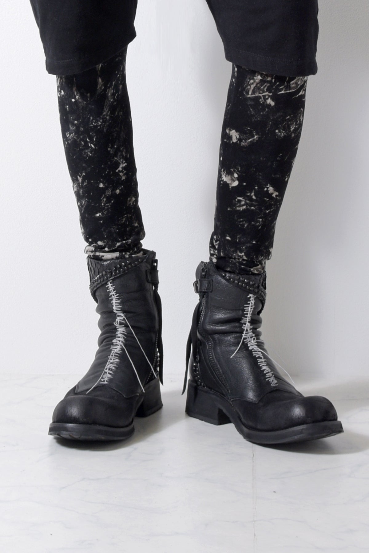 2201-BO01 Crush Boots 14