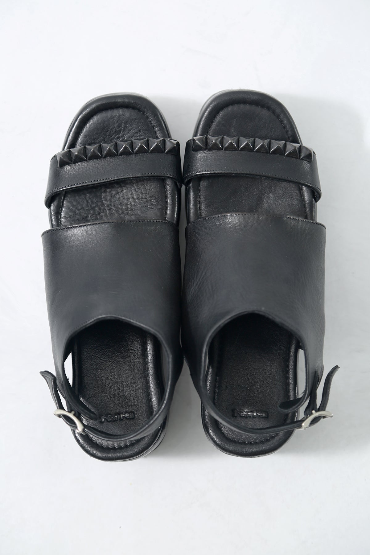 1801-BO04L Black Metal Sandal PMD
