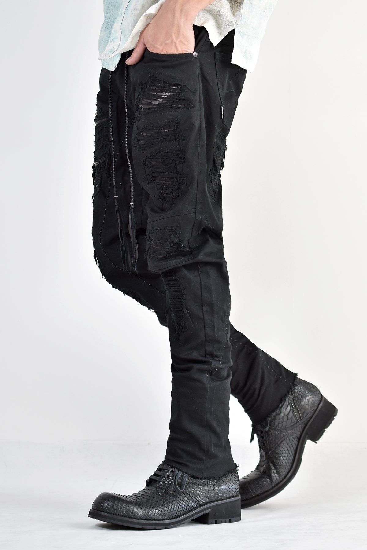 1702-PT02A Crush Skinny Twill Pants 07A Black