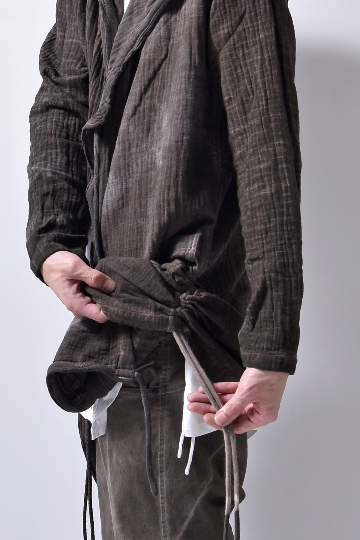 2102-TP04A Hooded Gauze CD / LS Brown