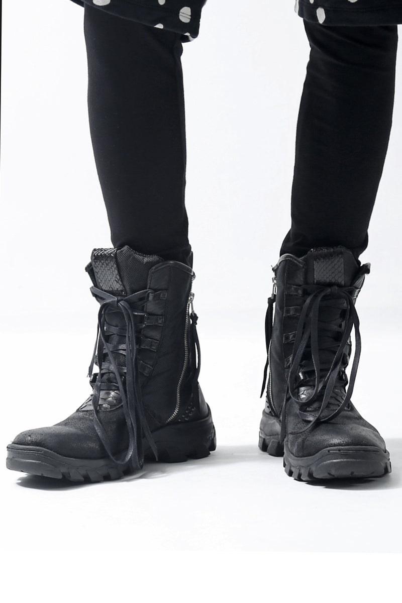 1801-BO08 Black Metal Sneaker 03