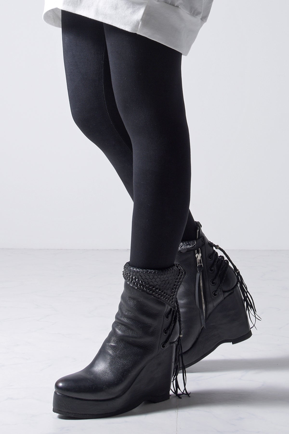 2202-PT09W Hand Stitch Print Leggings -Women's-