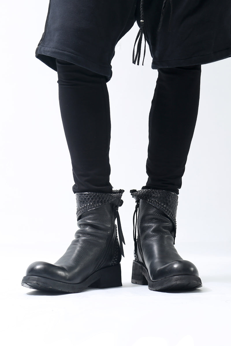 1602-BO03 Crush Short Boots