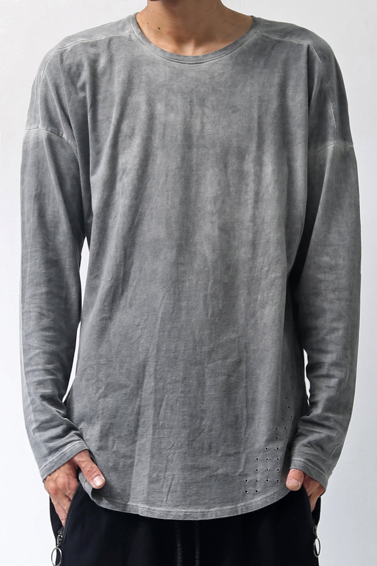 1902-CT02/LS Back Stitch Crush Cut / LS Charcoal