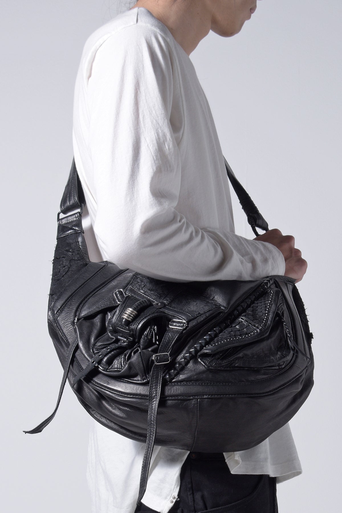 2202-BG05 LA Chrome Bag 03