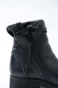 1602-BO03 Crush Short Boots