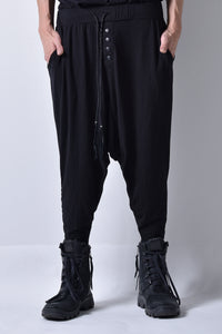 2101-PT04A Viscose Triangle Pants 02