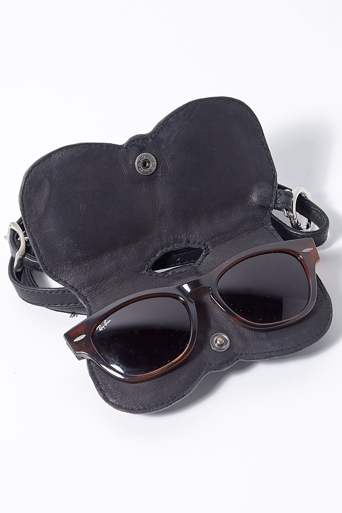 2202-AC03 Drop Shades 02