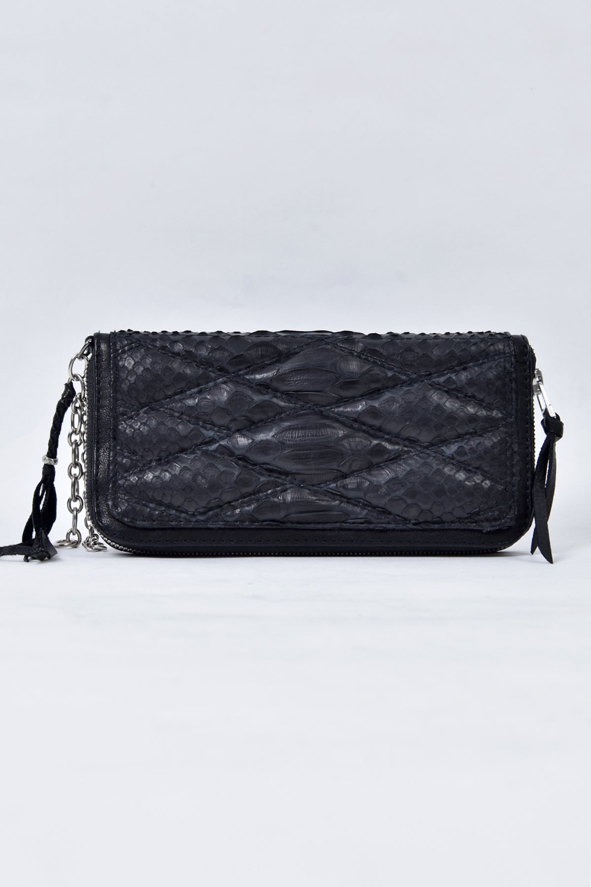 2101-W01 WR-Domino 02