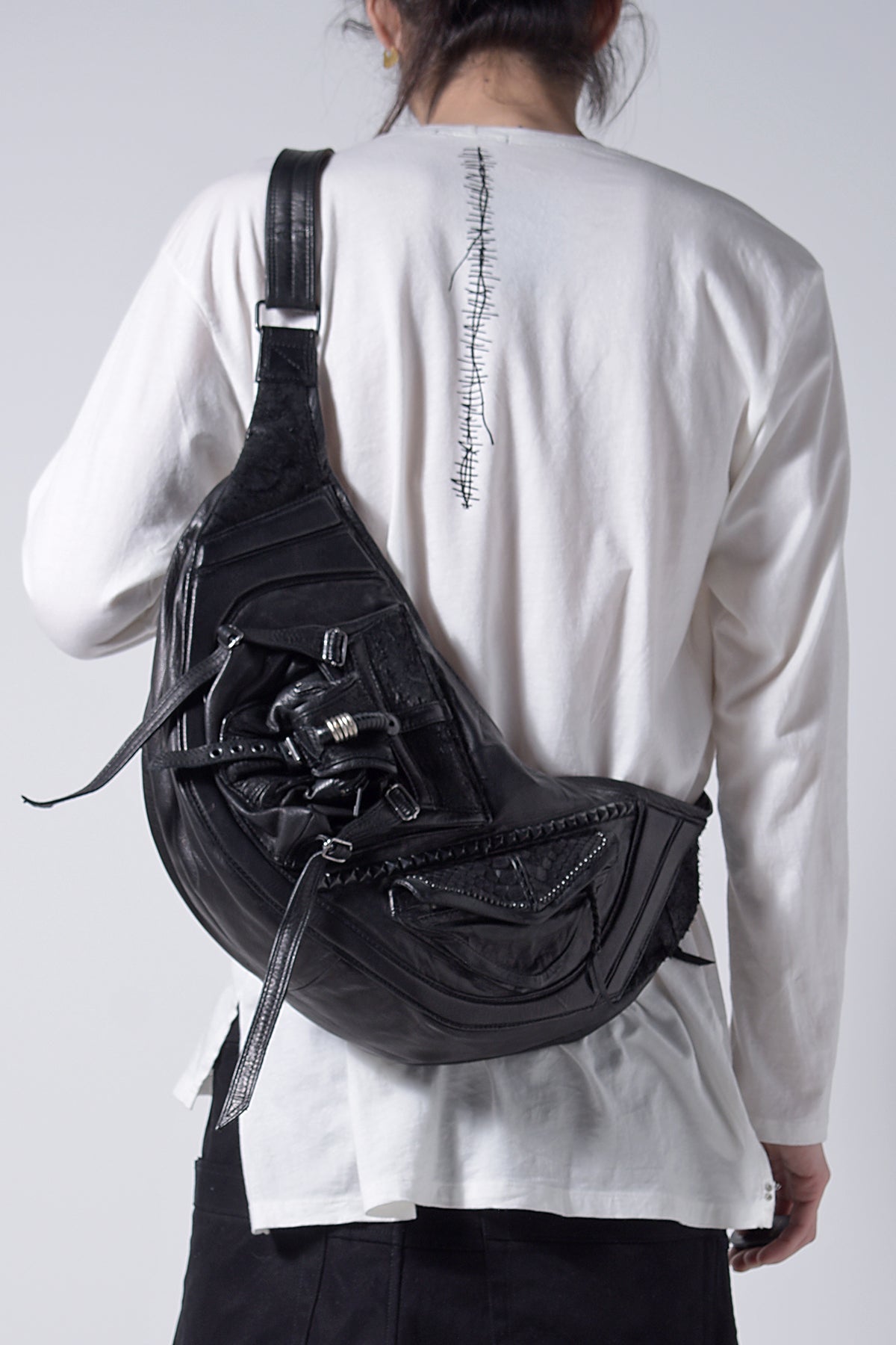 2202-BG05 LA Chrome Bag 03
