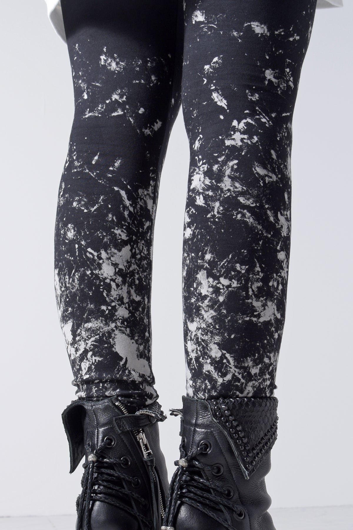 2202-PT07W Flake Discharged Leggings -Women's-