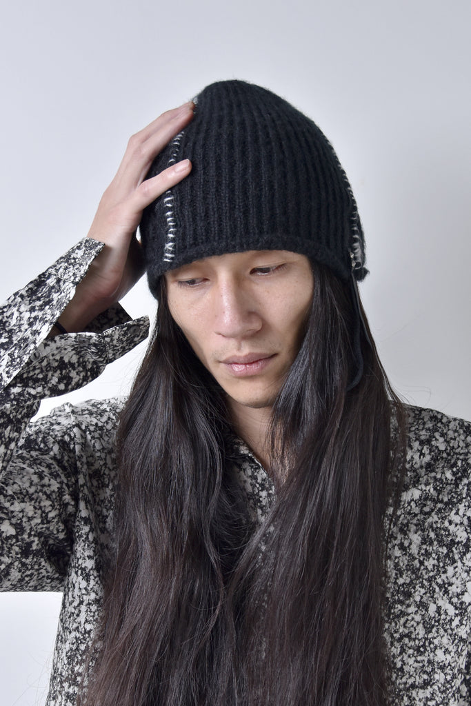 2002-KT05 Cable Mohair Beanie 02 Black