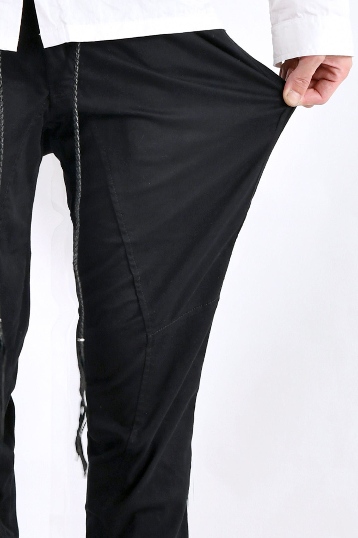 2102-PT01A Stretch Twill Pants 03 Black