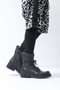 1702-BO03A Crush Chrome Boots 03