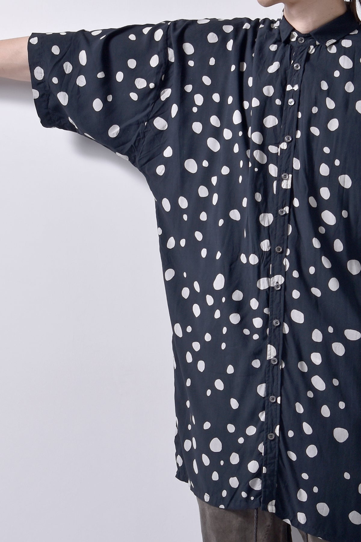 2101-SH08 Polkadot Lazy Shirt