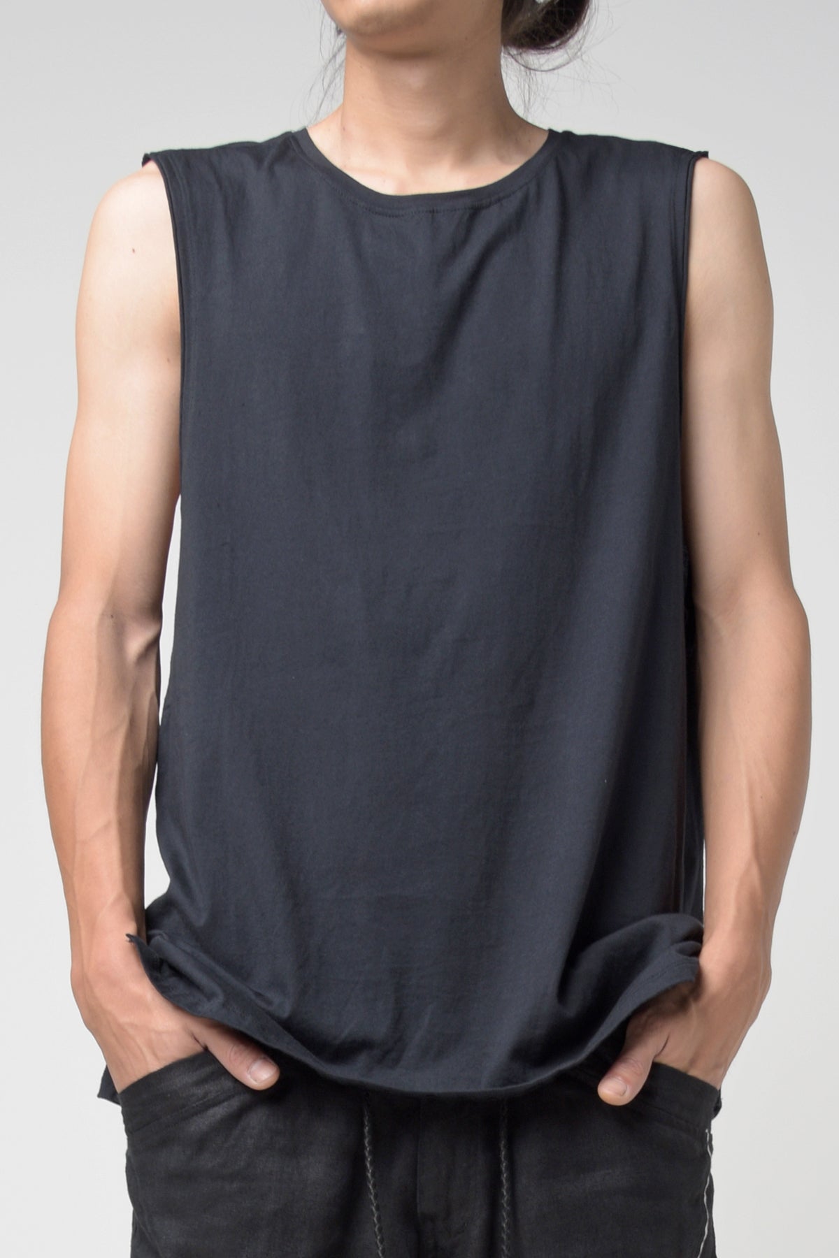 2301-CT02/SGL Discharged Stealth Cut 03 / SGL Black