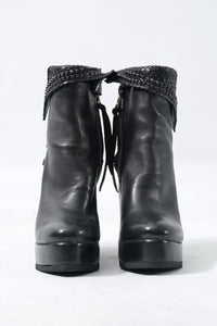 1602-BO02L Crush Braided Boots