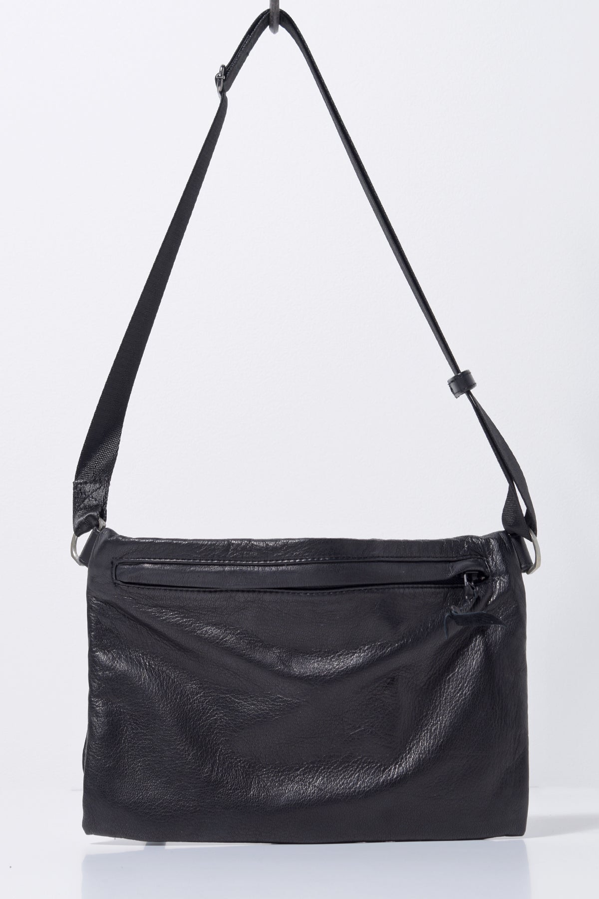 2202-BG06 Chrome Square Pouch