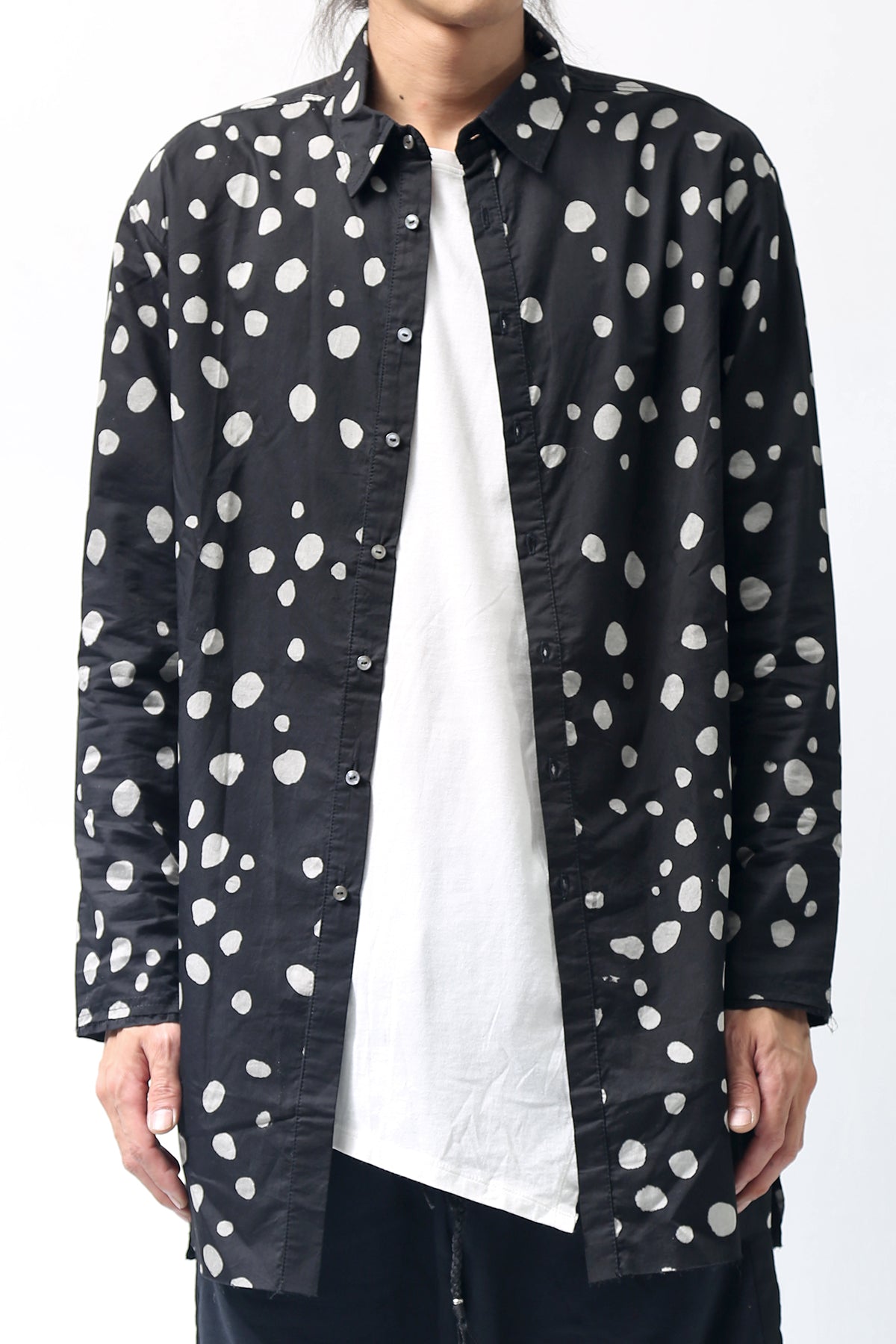 1902-SH01 Polka Dot Long Shirt Black