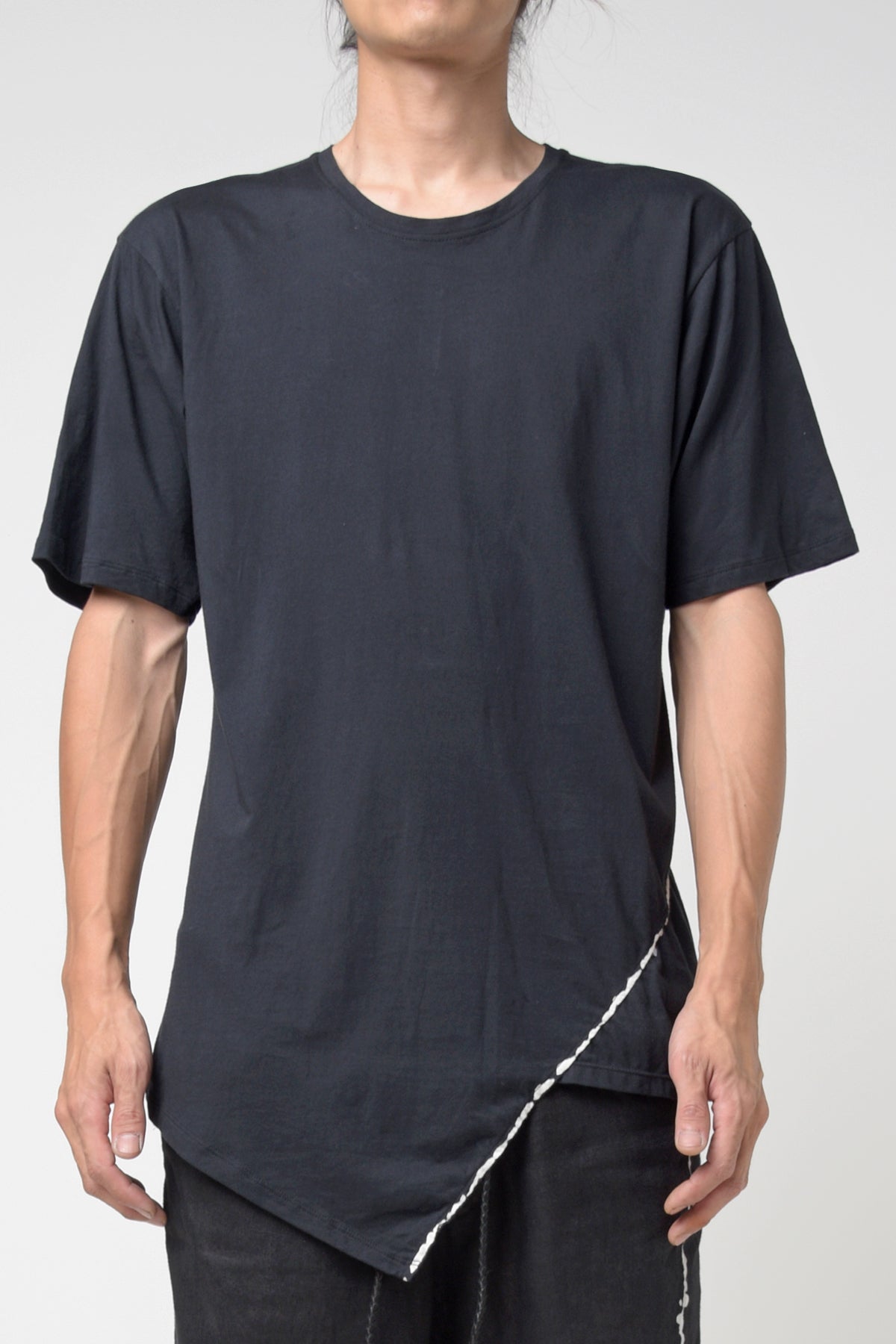 2301-CT01/SS Discharged Slash Cut 03 / SS Black