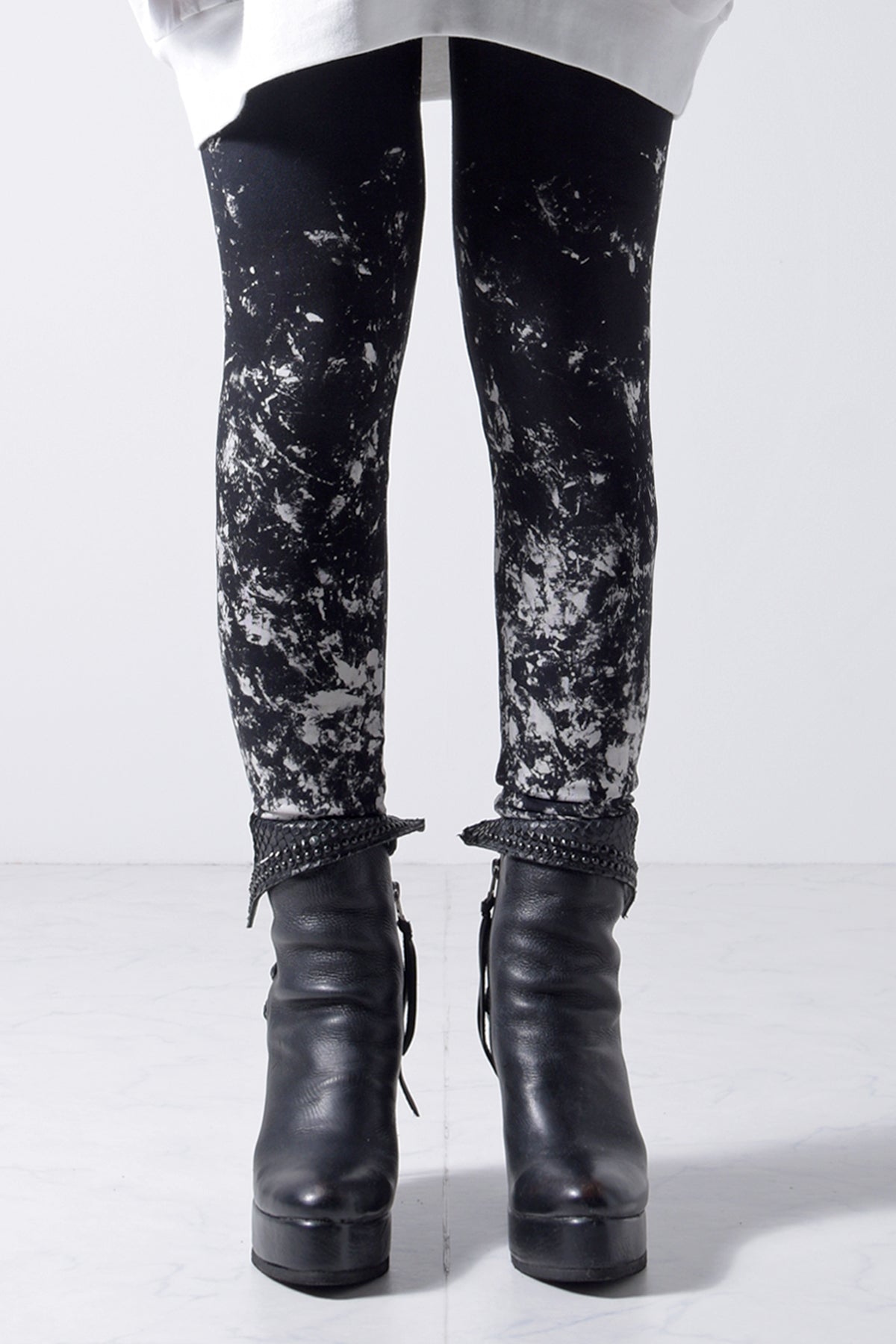 2202-PT07W Flake Discharged Leggings -Women's-