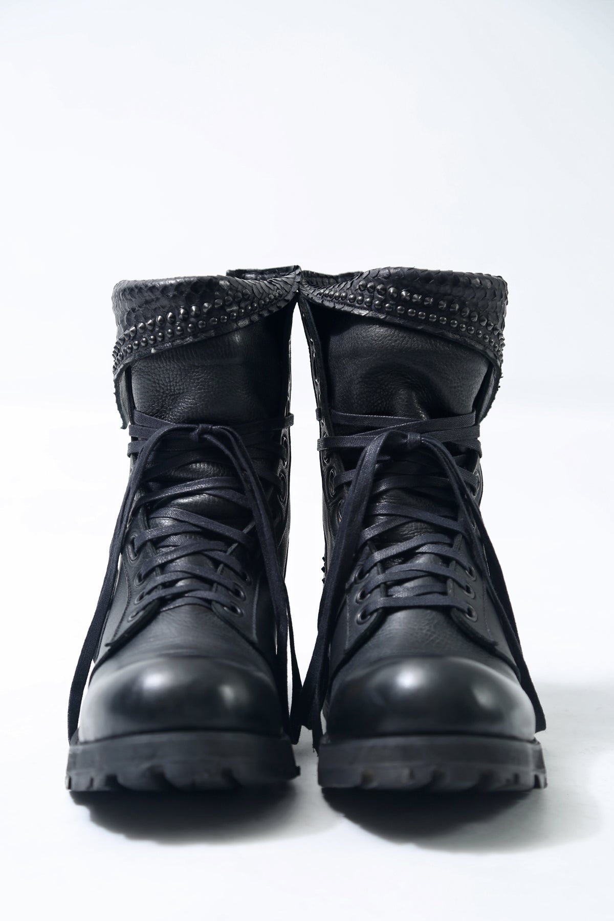1702-BO03A Crush Chrome Boots 03