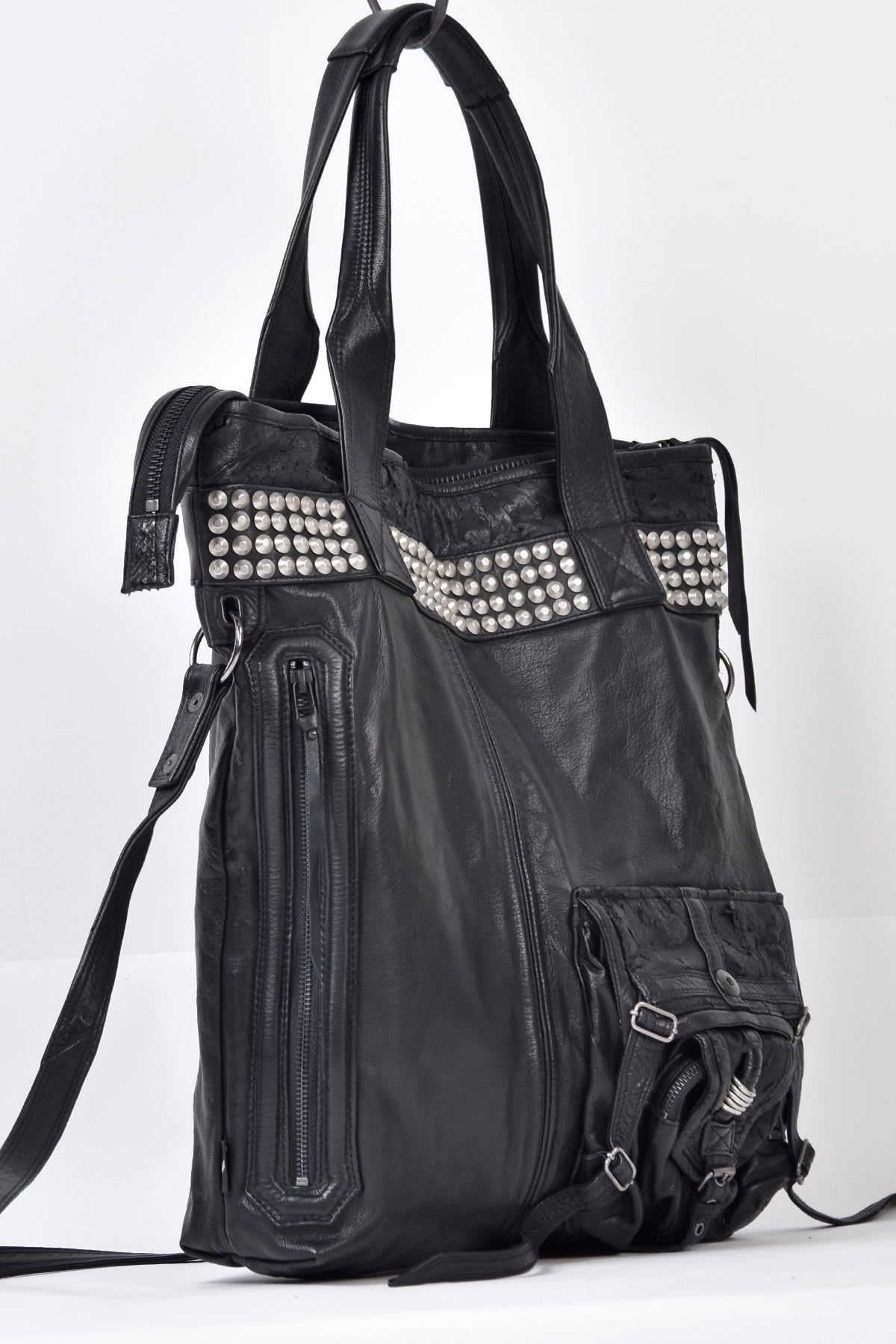 1301-BG02 White Estoc Tote