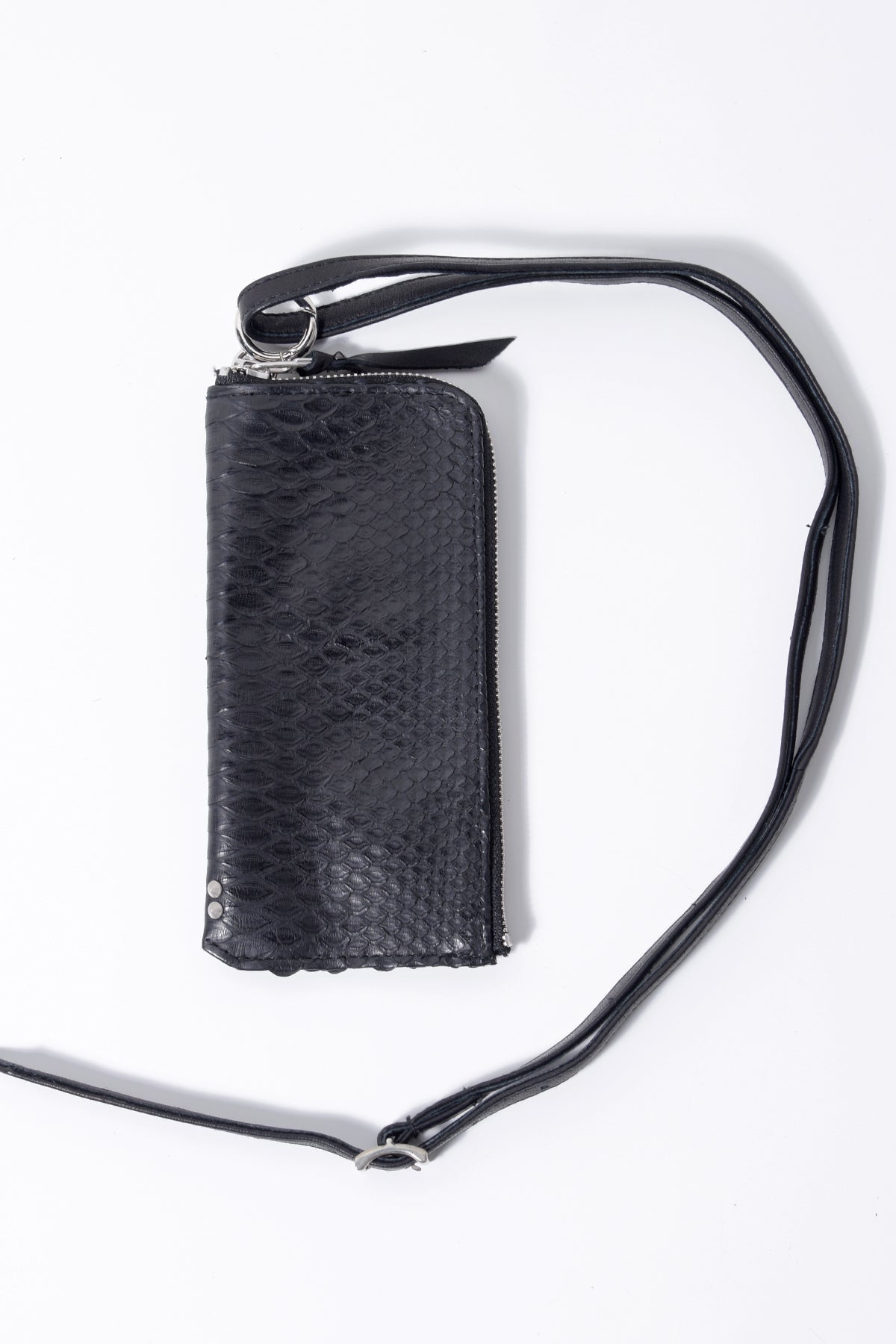 2202-W05B Drop Purse 02 Black